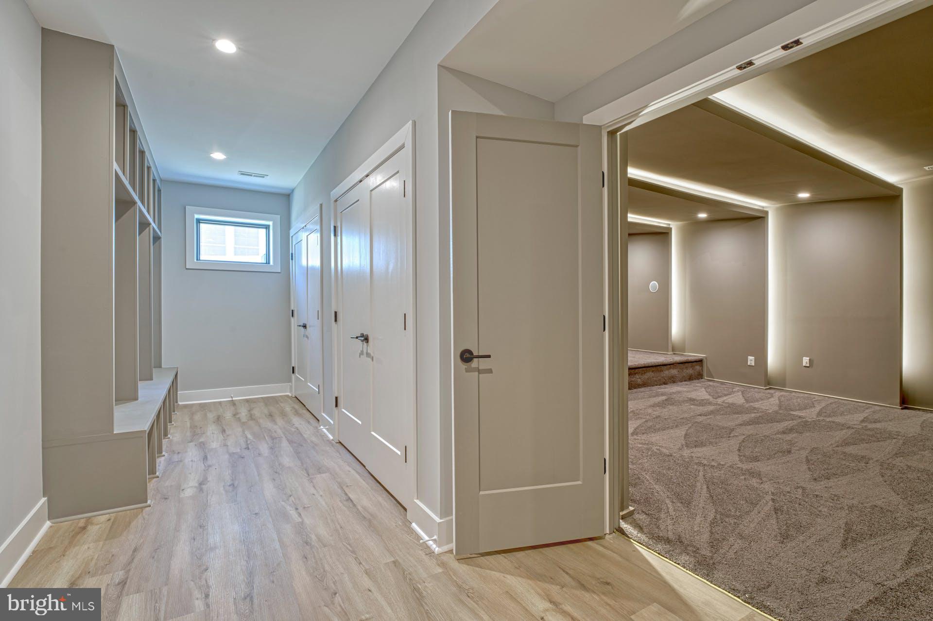 ROSEMONT - Residential