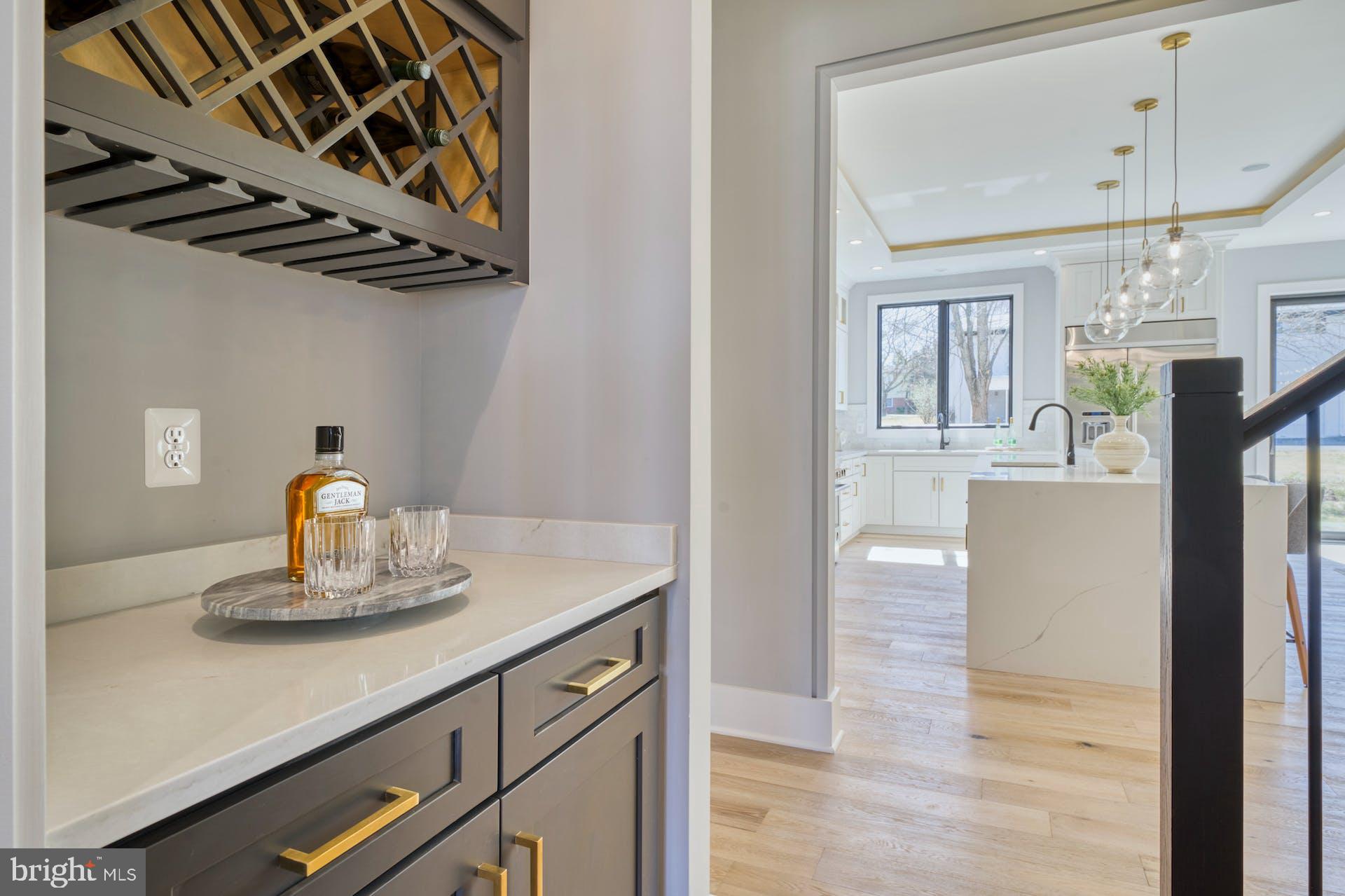 ROSEMONT - Residential