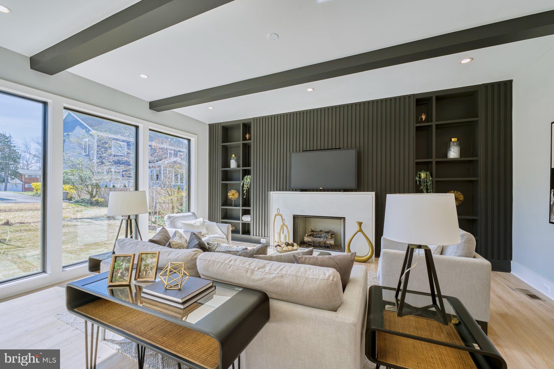 ROSEMONT - Residential