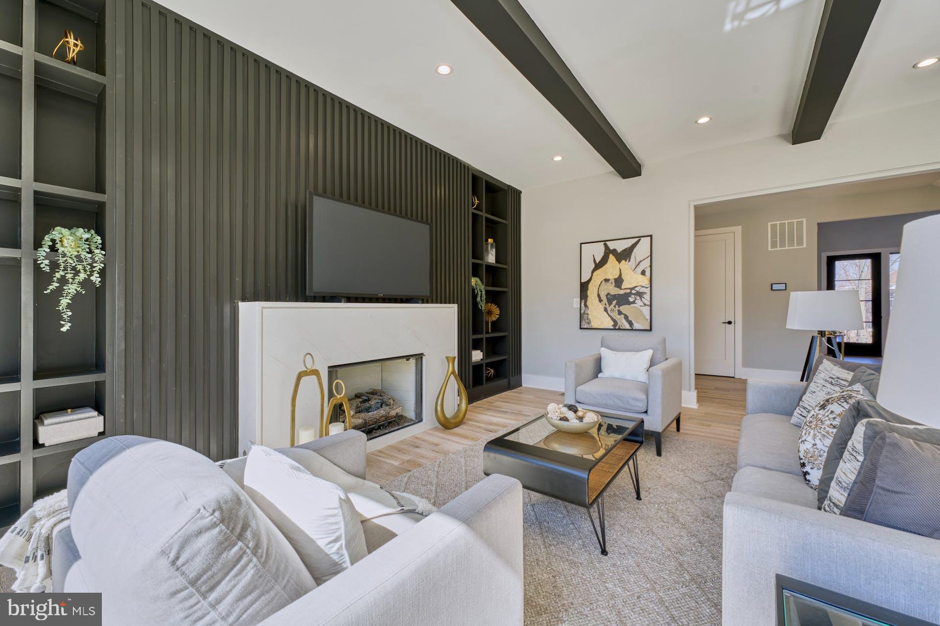 ROSEMONT - Residential