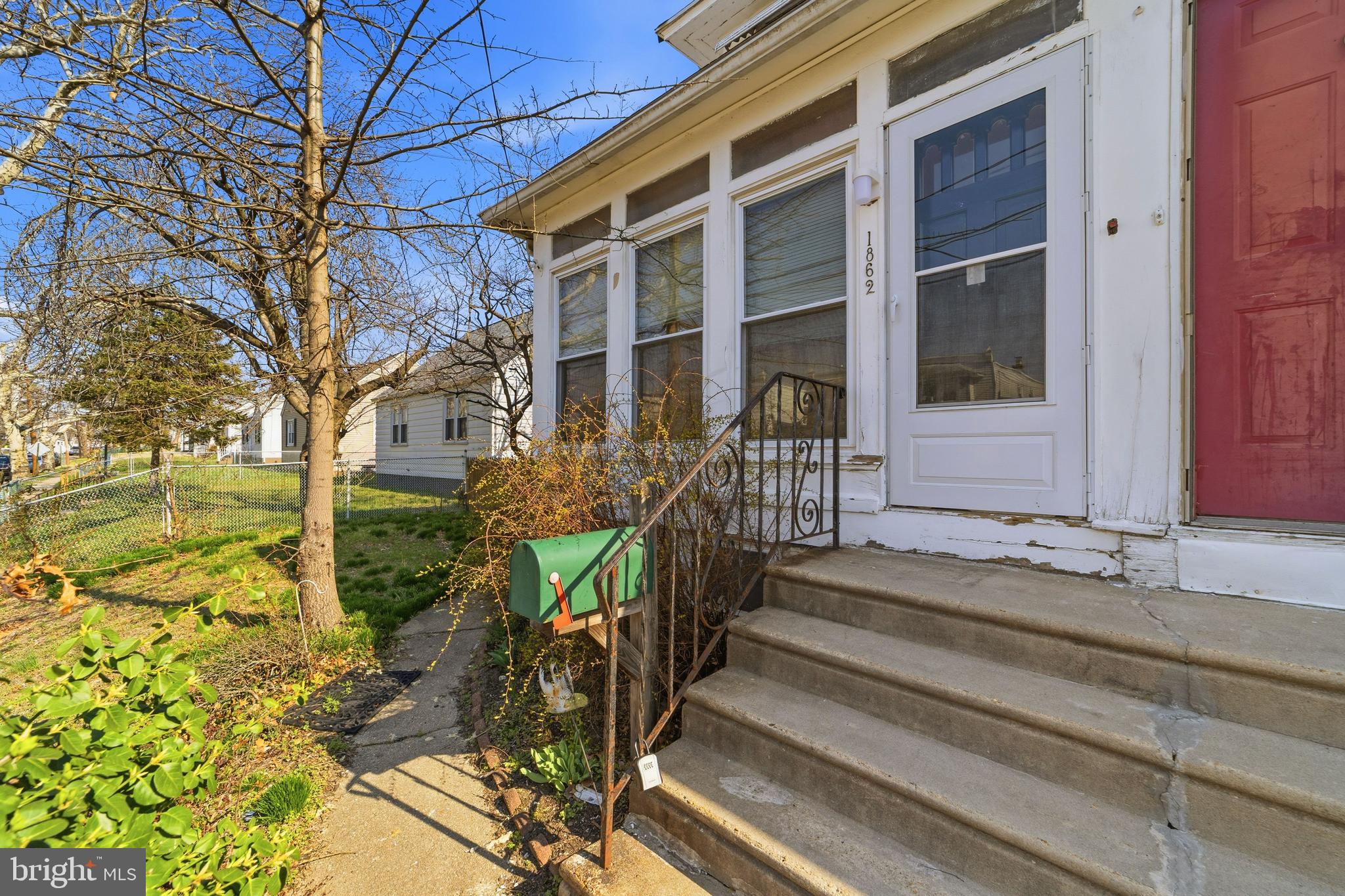 1862 45TH STREET