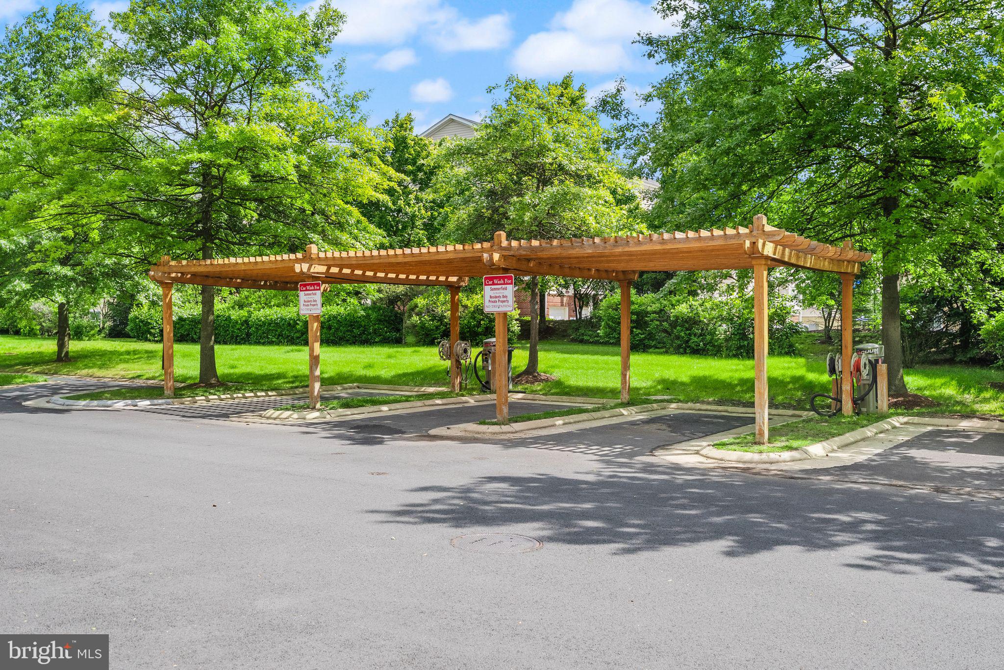 SUMMERFIELD - Residential