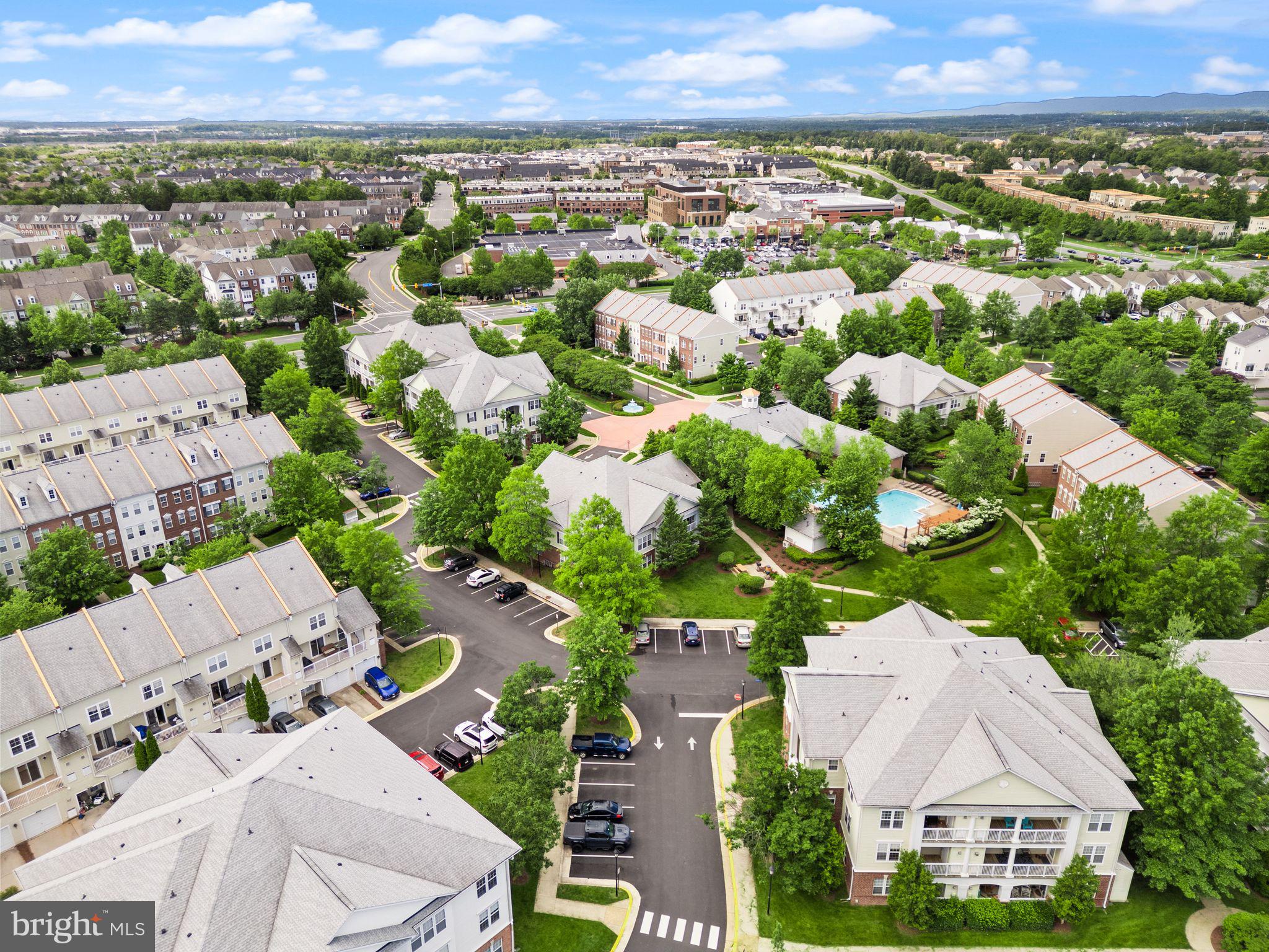 SUMMERFIELD - Residential