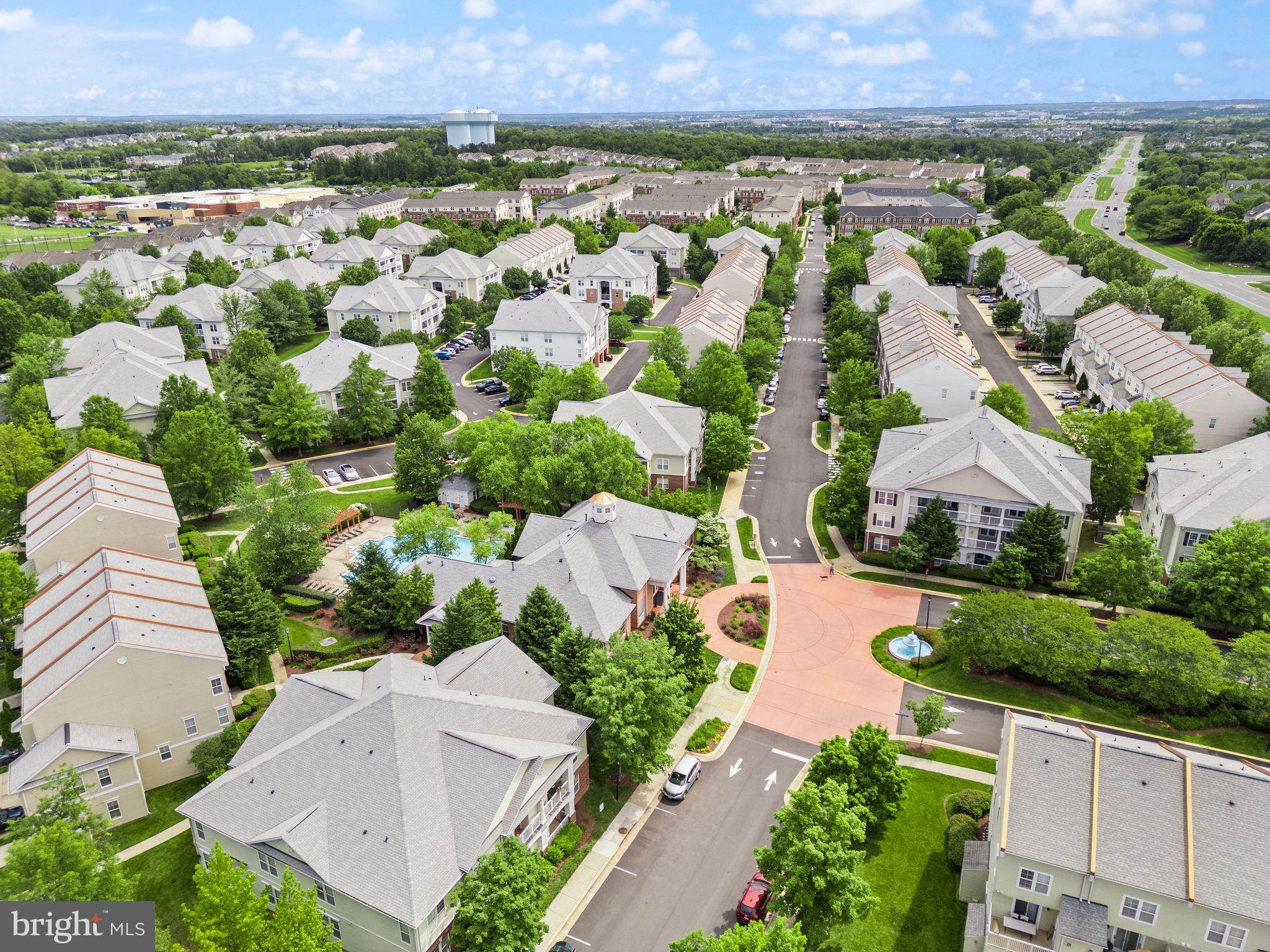 SUMMERFIELD - Residential