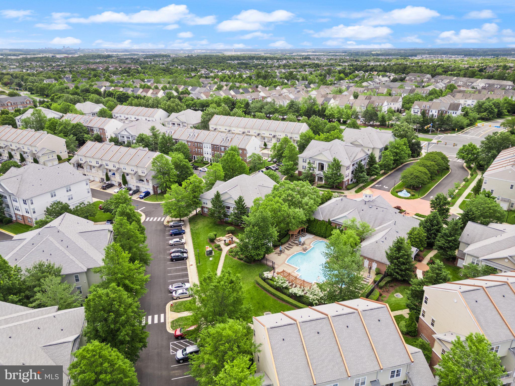 SUMMERFIELD - Residential