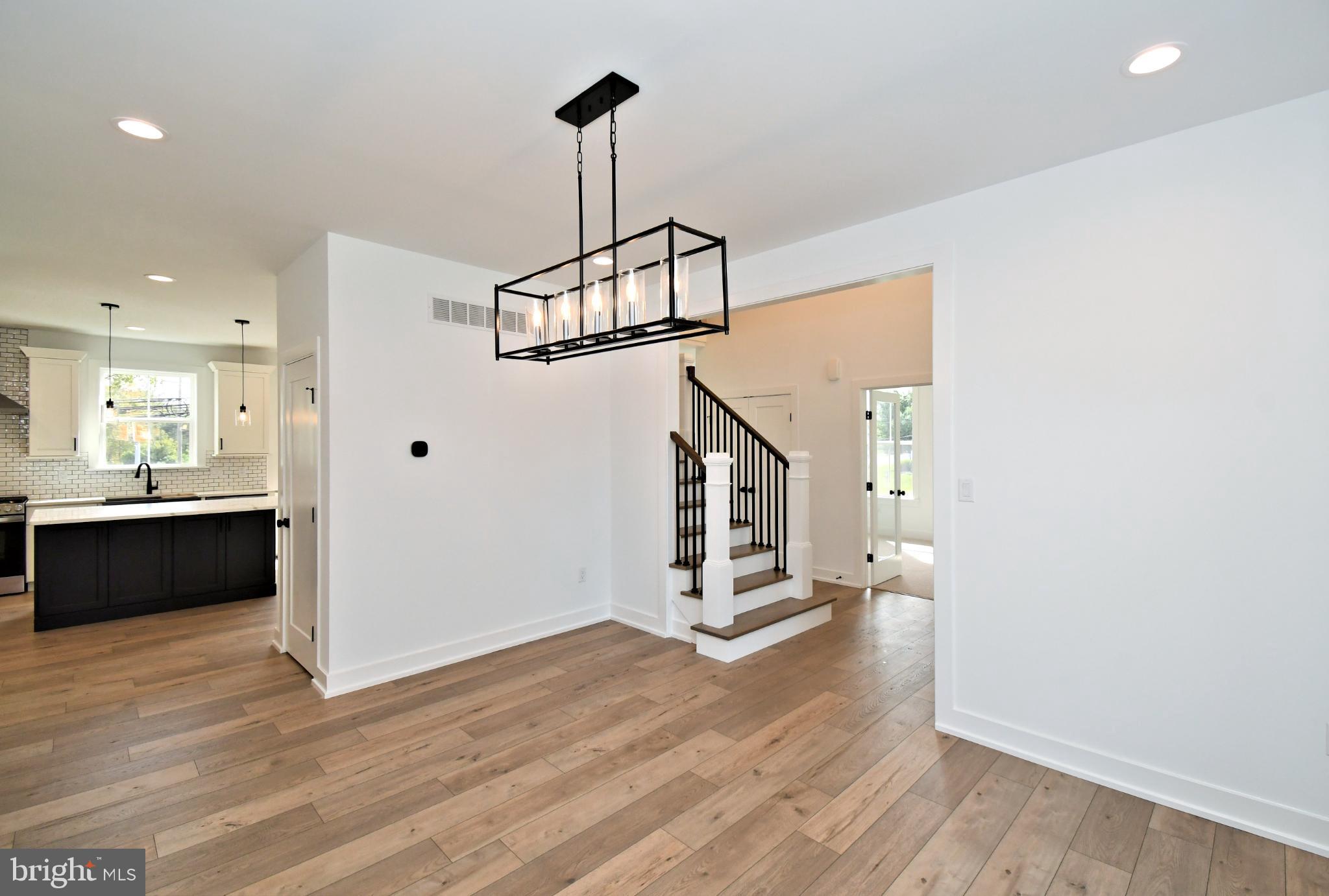 SYCAMORE FARM - Residential