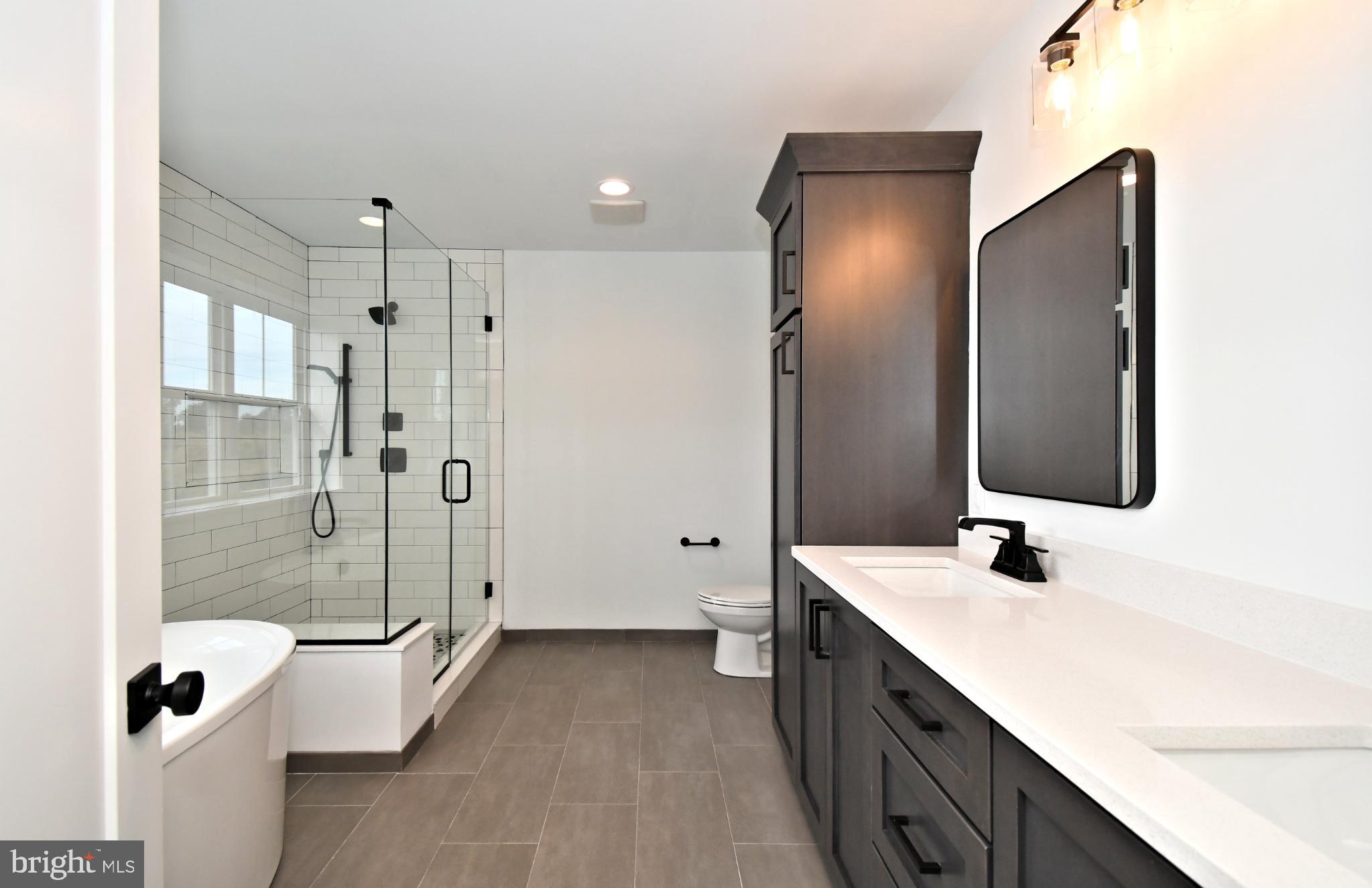 SYCAMORE FARM - Residential