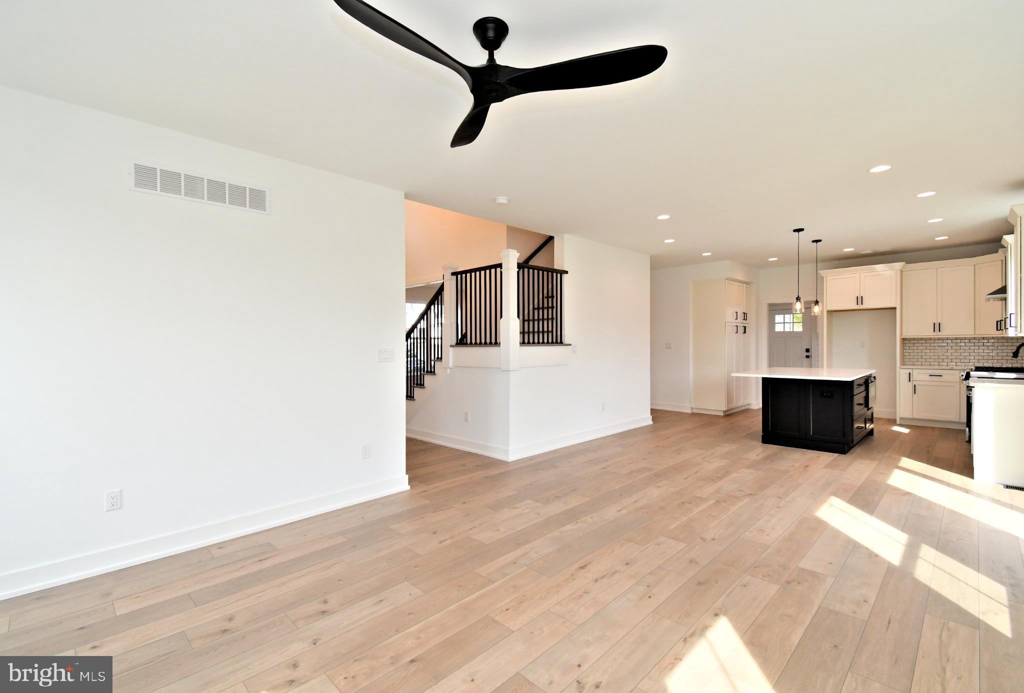 SYCAMORE FARM - Residential