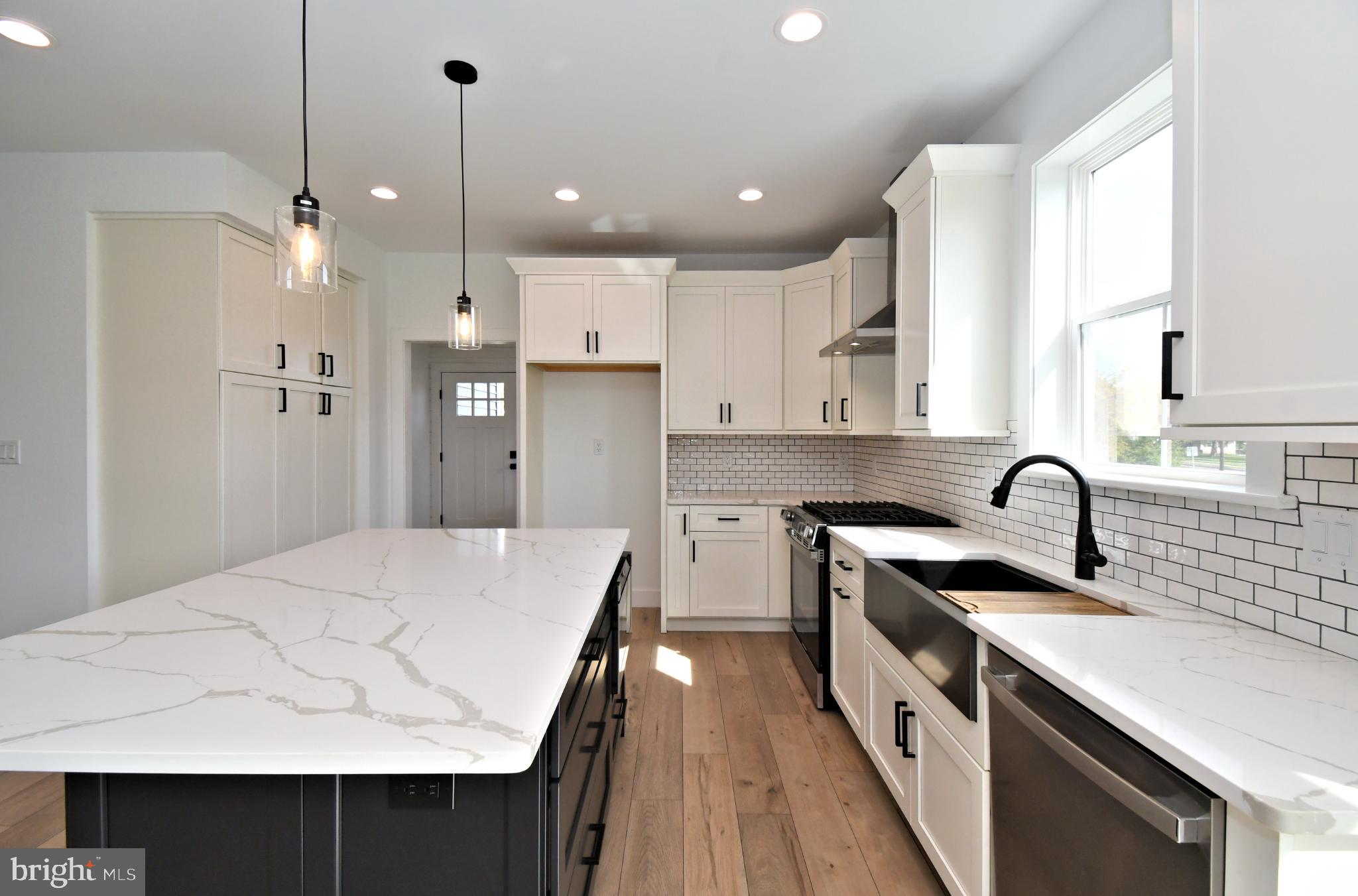 SYCAMORE FARM - Residential