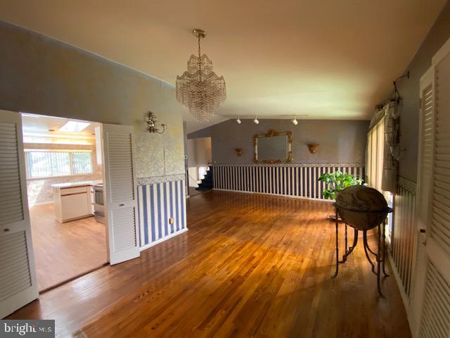 OLD COURT ESTATES - Residential