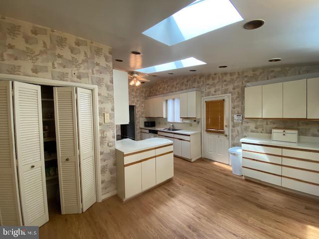 OLD COURT ESTATES - Residential