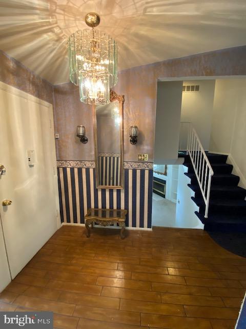 OLD COURT ESTATES - Residential