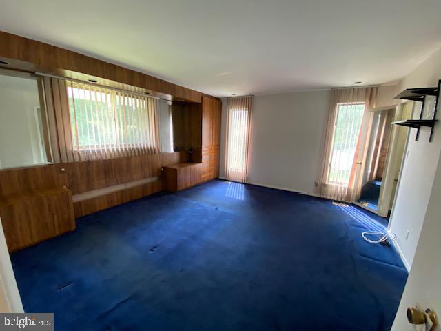 OLD COURT ESTATES - Residential