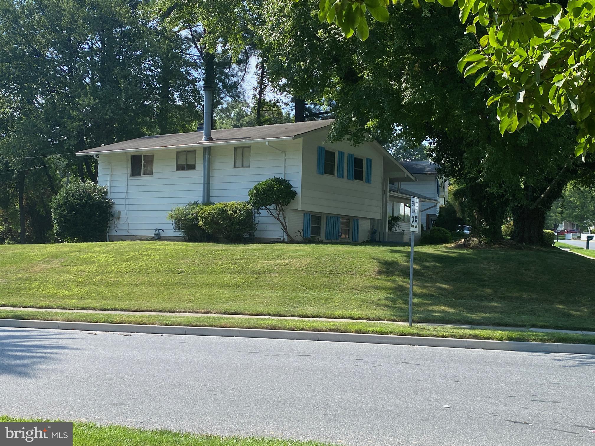 OLD COURT ESTATES - Residential