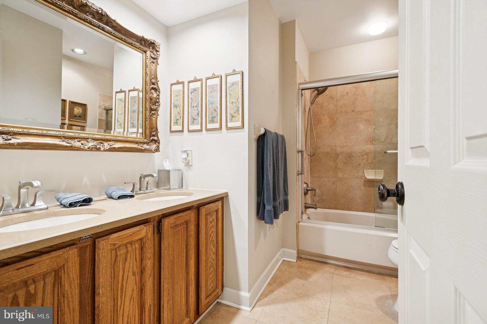 FAIRFIELD - Residential