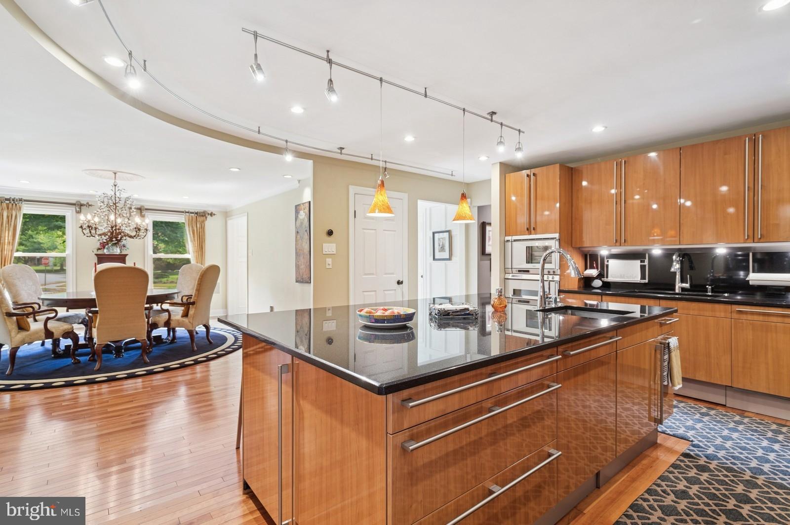 FAIRFIELD - Residential