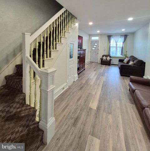 Townhouse For Sale - 724 Weiser Street<br/> READING, PA 19601
