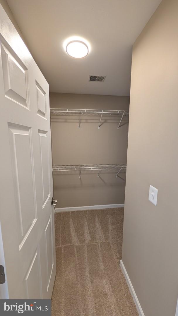 UNIVERISTY CENTER - Residential