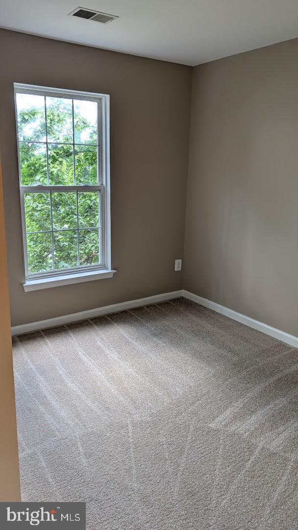 UNIVERISTY CENTER - Residential