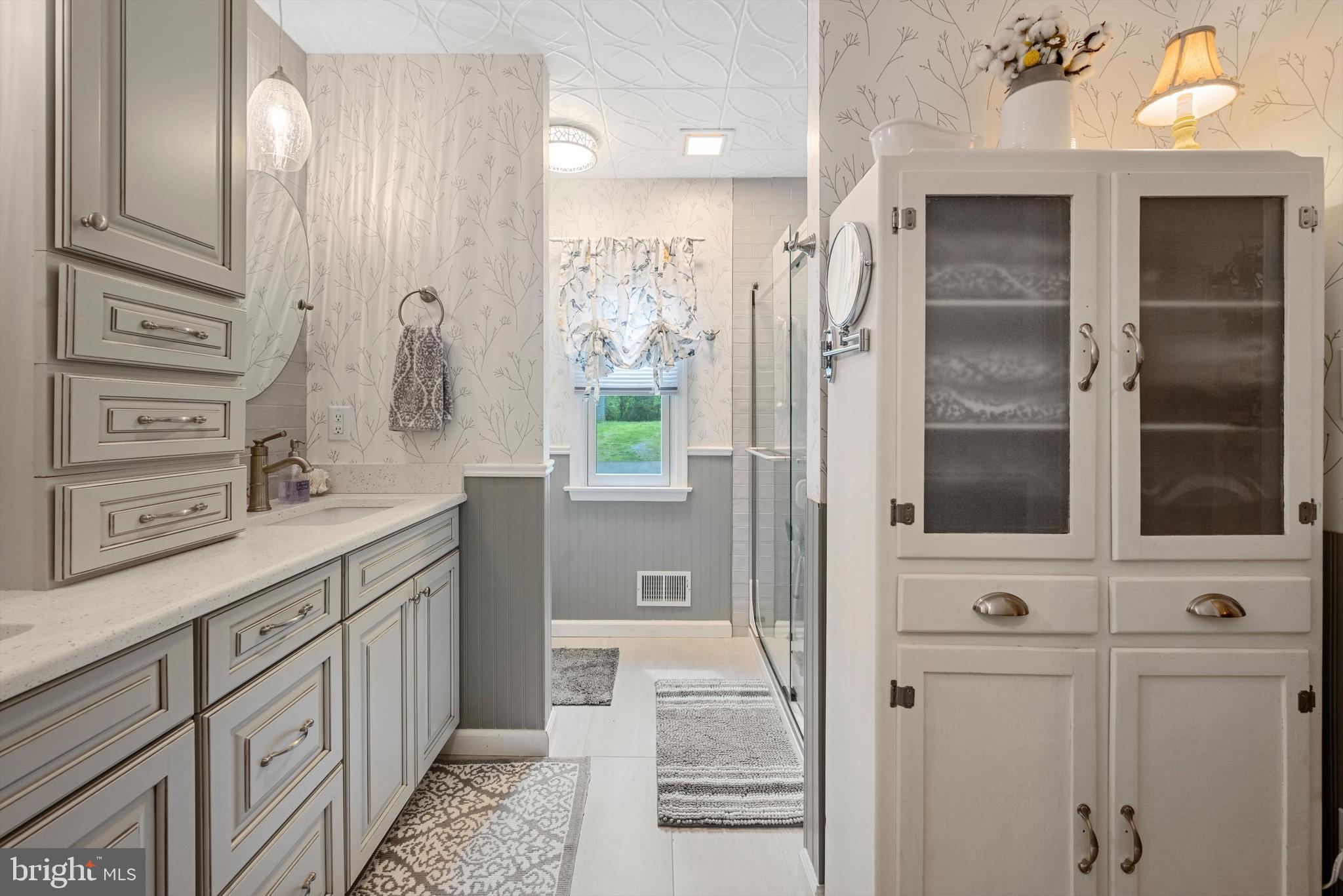 REST CHURCH - Residential