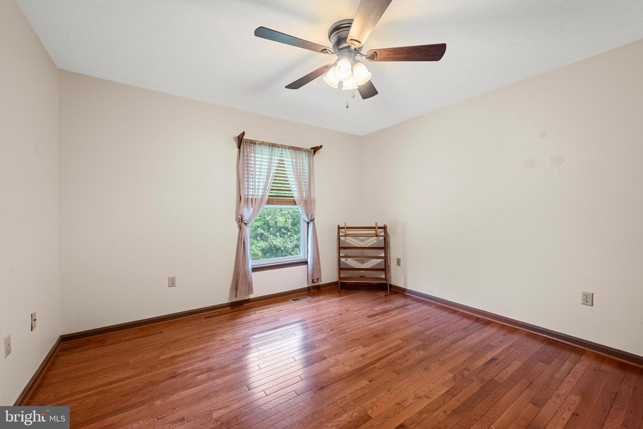 REST CHURCH - Residential