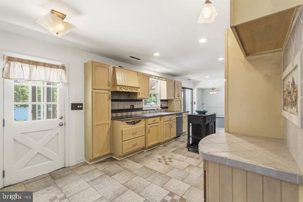 FAIR OAKS ON THE MAGOTHY - Residential