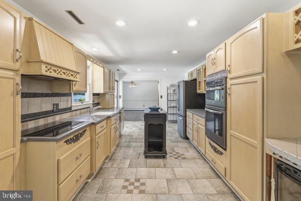 FAIR OAKS ON THE MAGOTHY - Residential