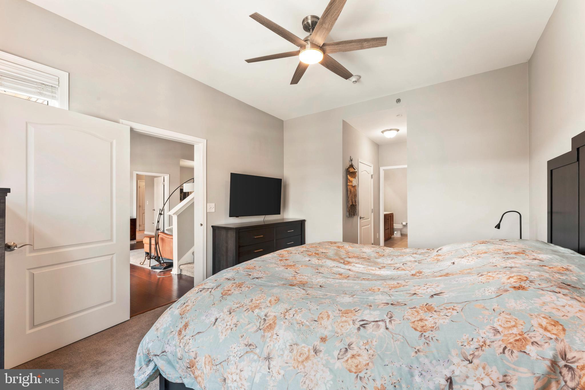 HUNTINGDON PLACE - Residential