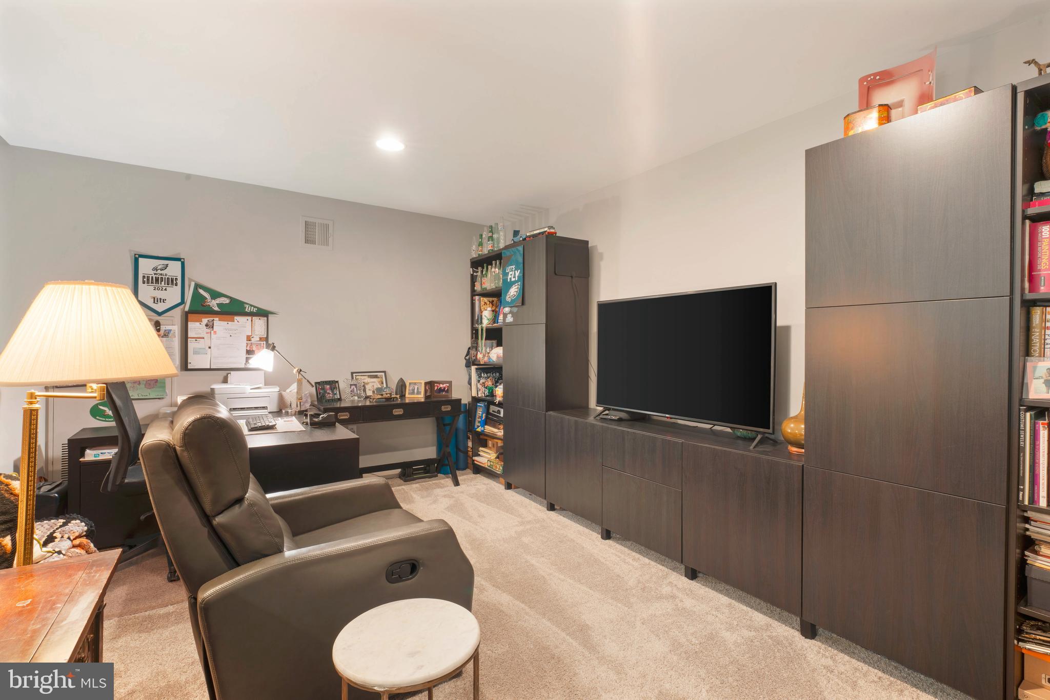 HUNTINGDON PLACE - Residential