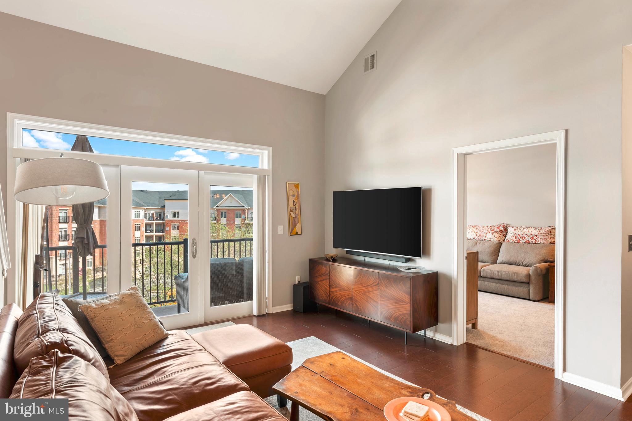 HUNTINGDON PLACE - Residential