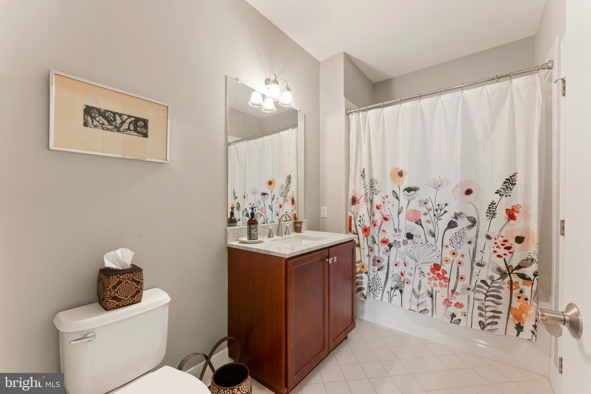 HUNTINGDON PLACE - Residential