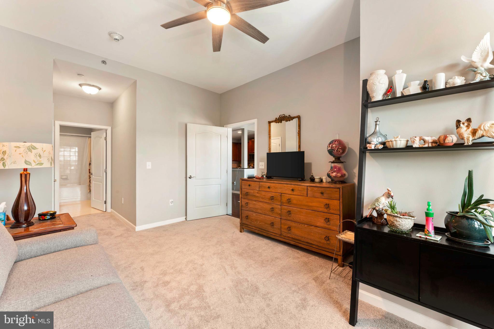 HUNTINGDON PLACE - Residential