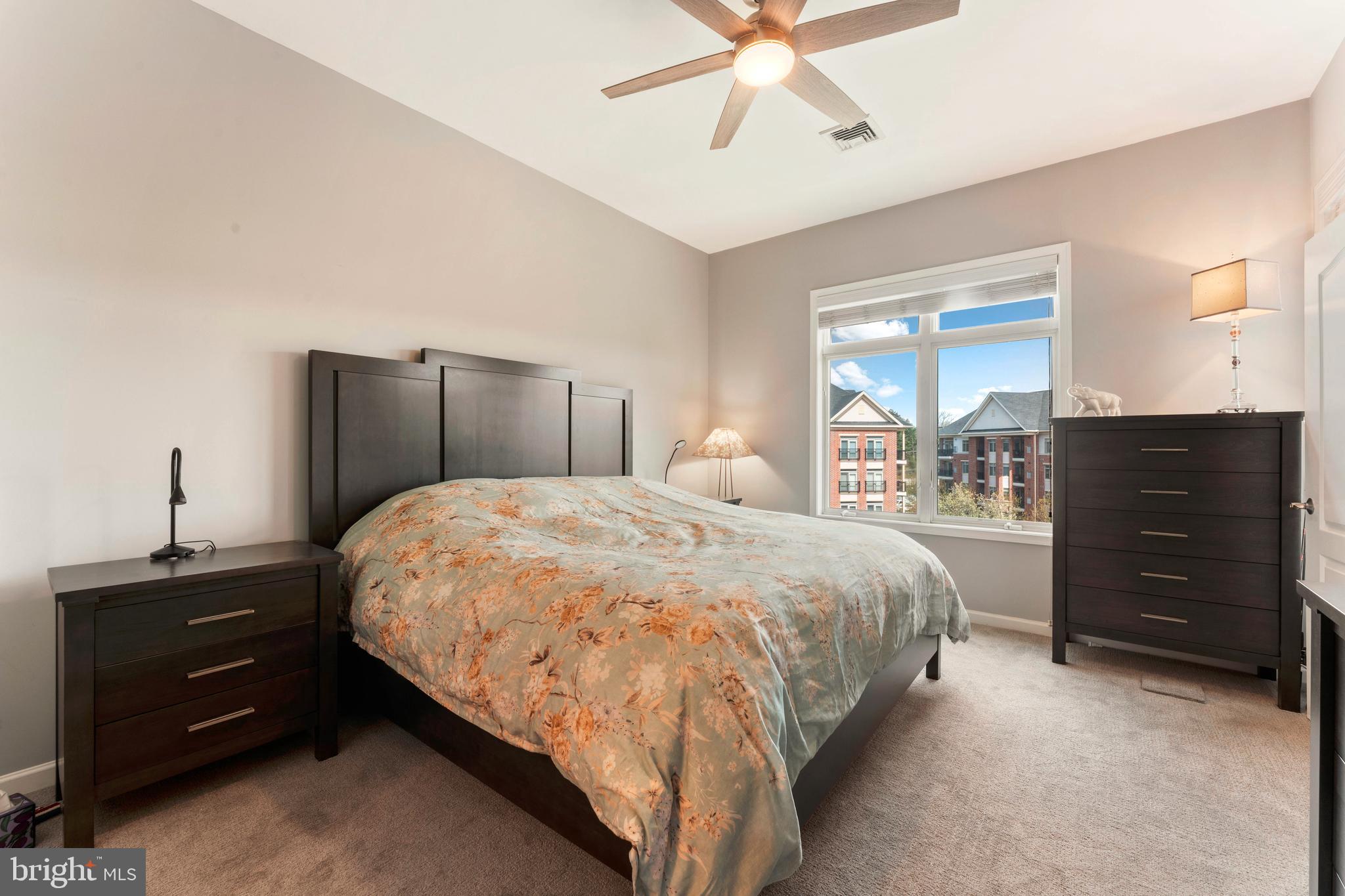 HUNTINGDON PLACE - Residential