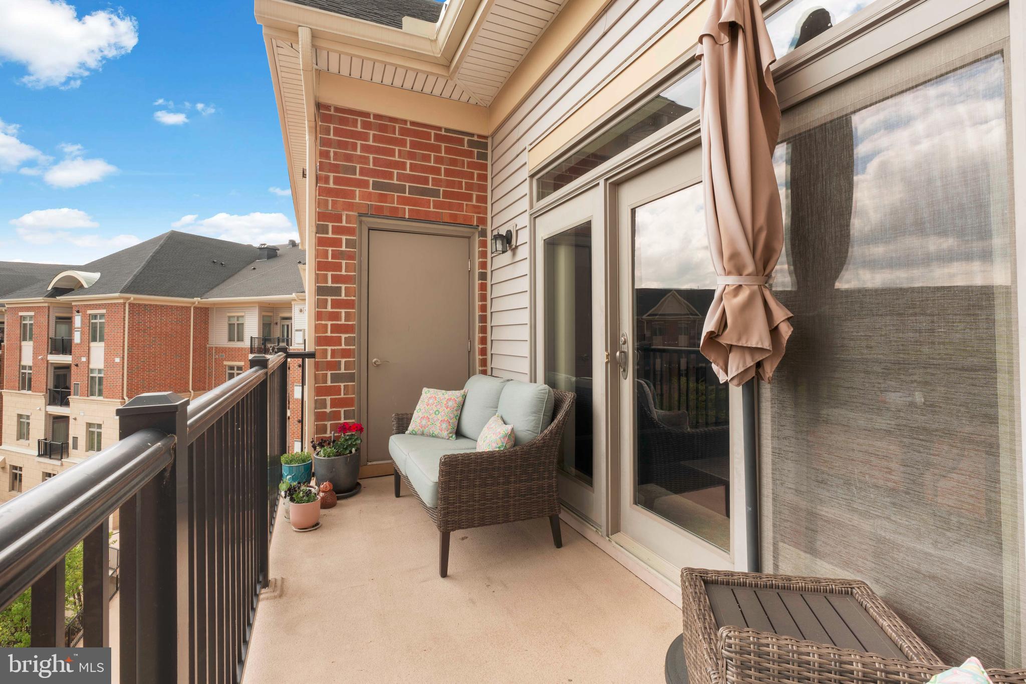 HUNTINGDON PLACE - Residential