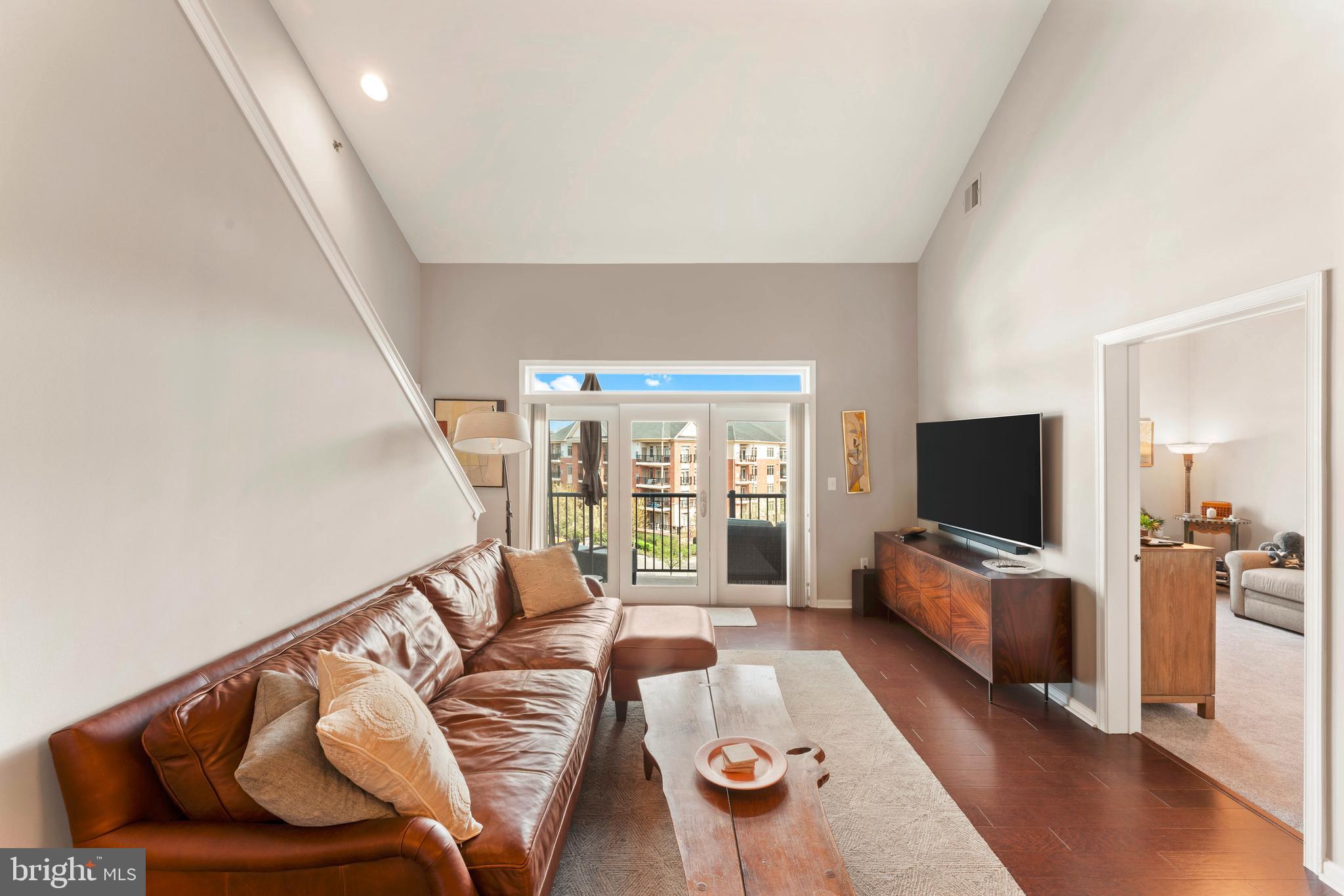 HUNTINGDON PLACE - Residential