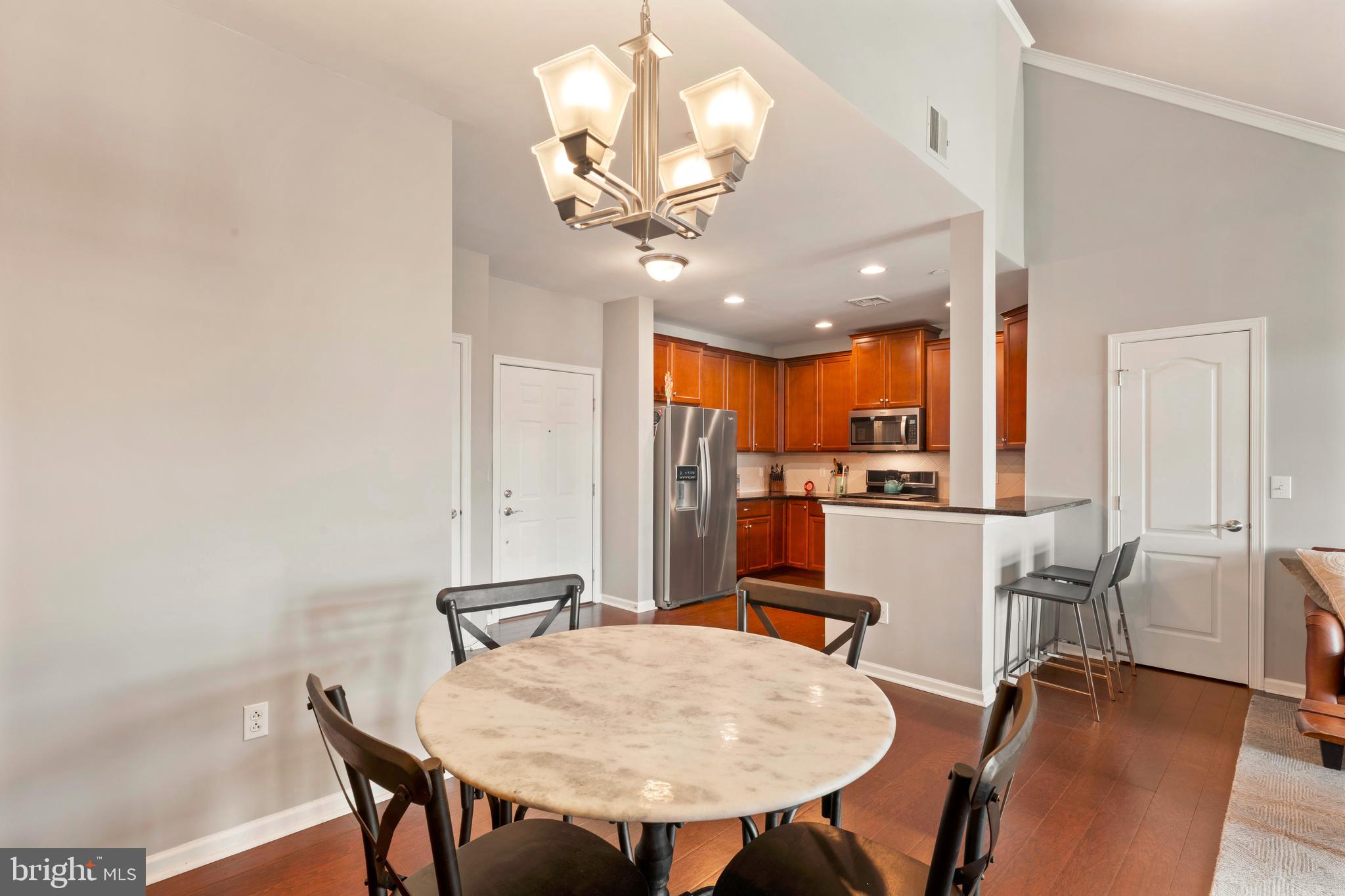 HUNTINGDON PLACE - Residential