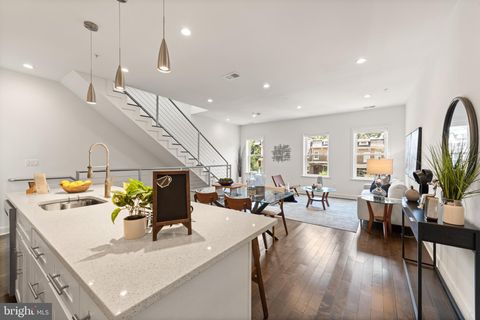 319 VARNUM STREET NW PH 3 WASHINGTON DC 20011
