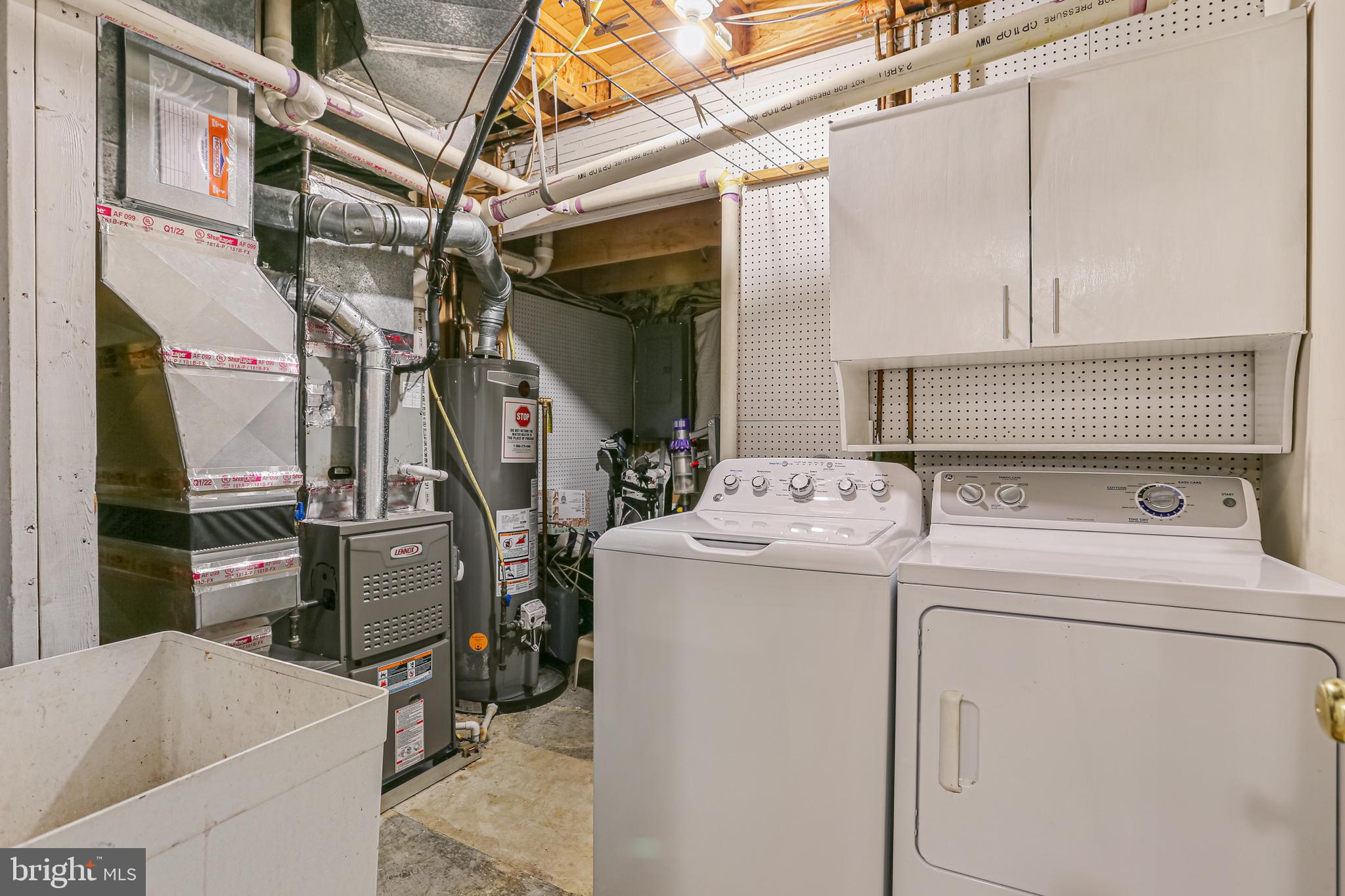 RUSSETT - Residential