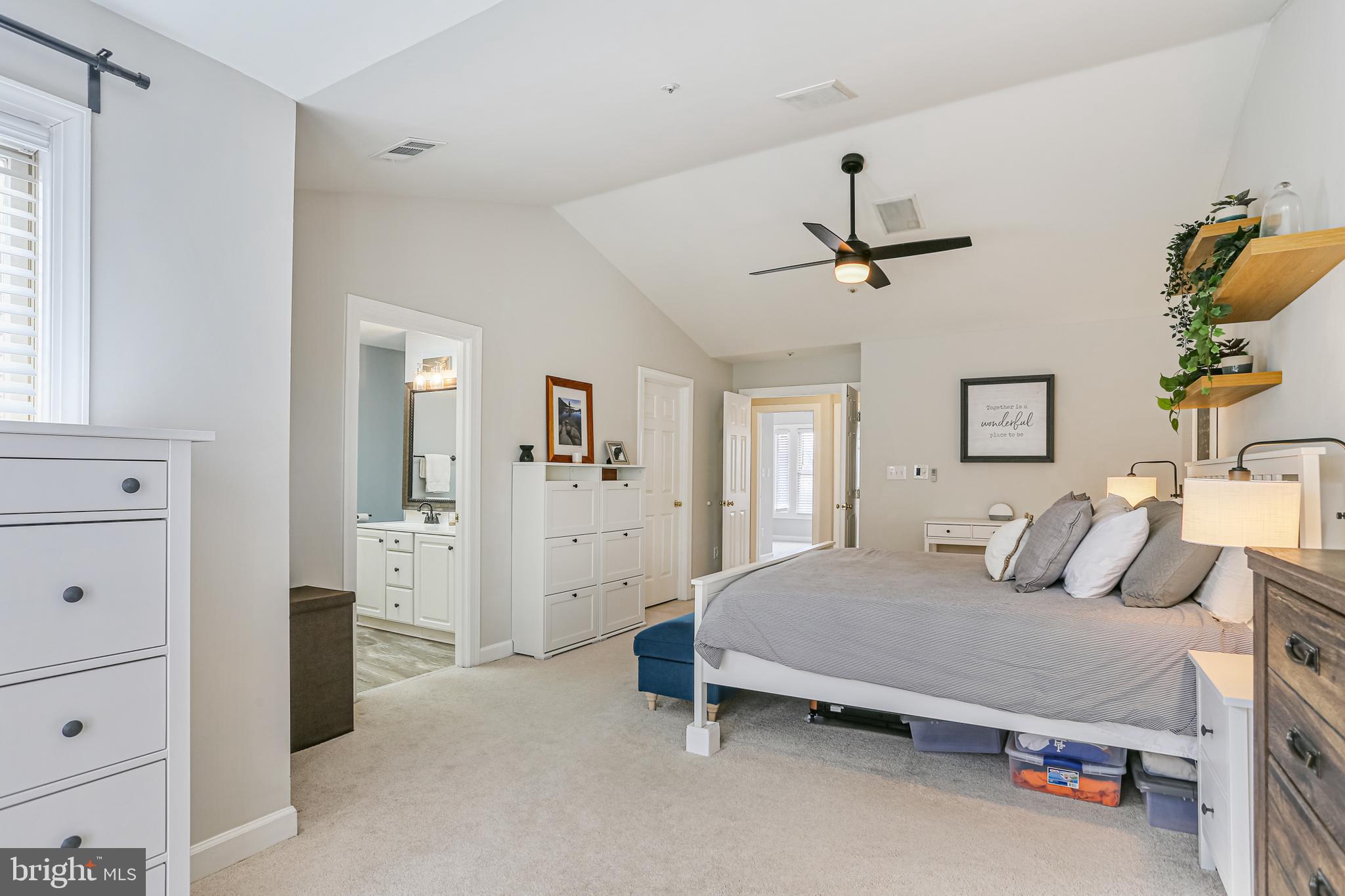 RUSSETT - Residential