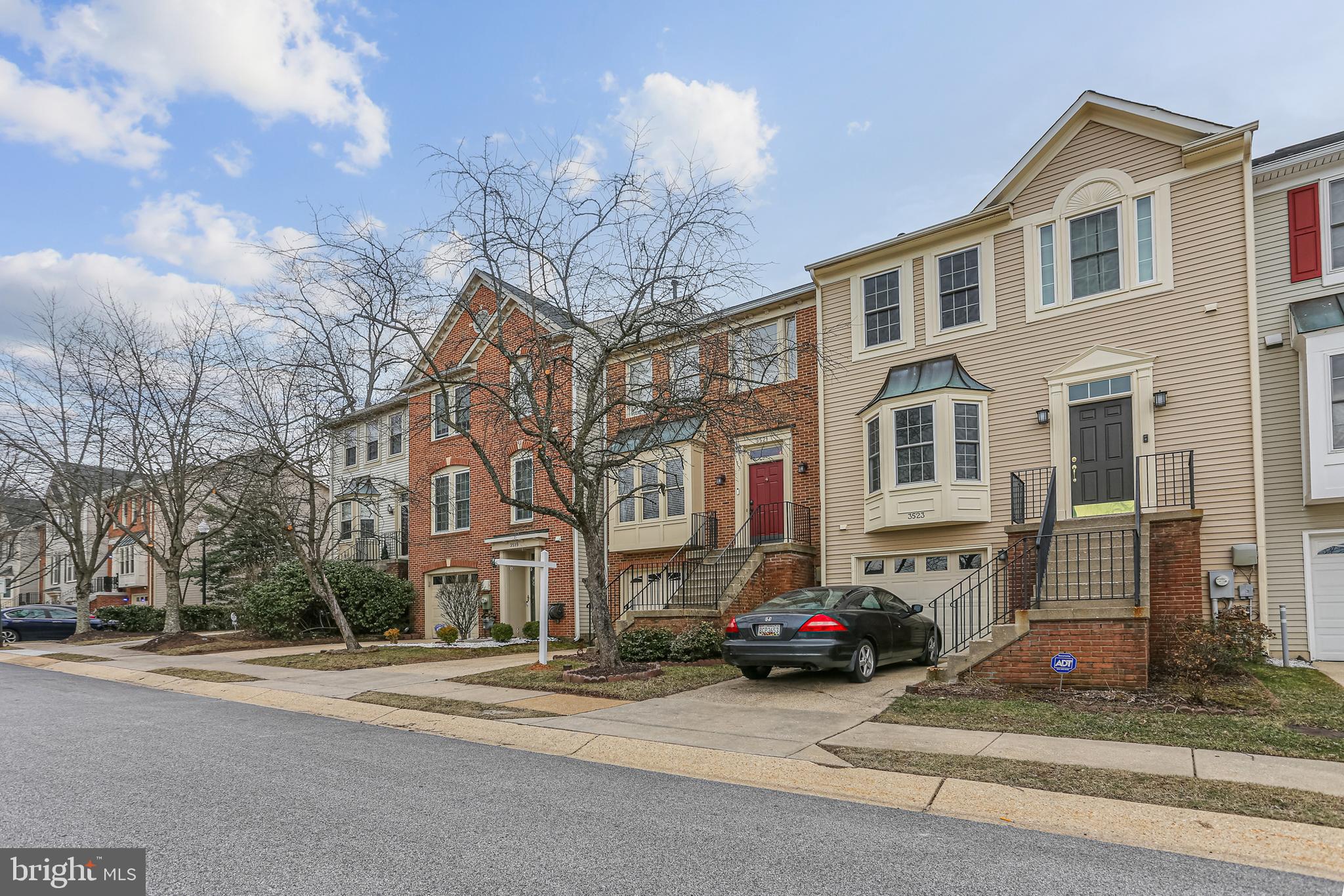 RUSSETT - Residential