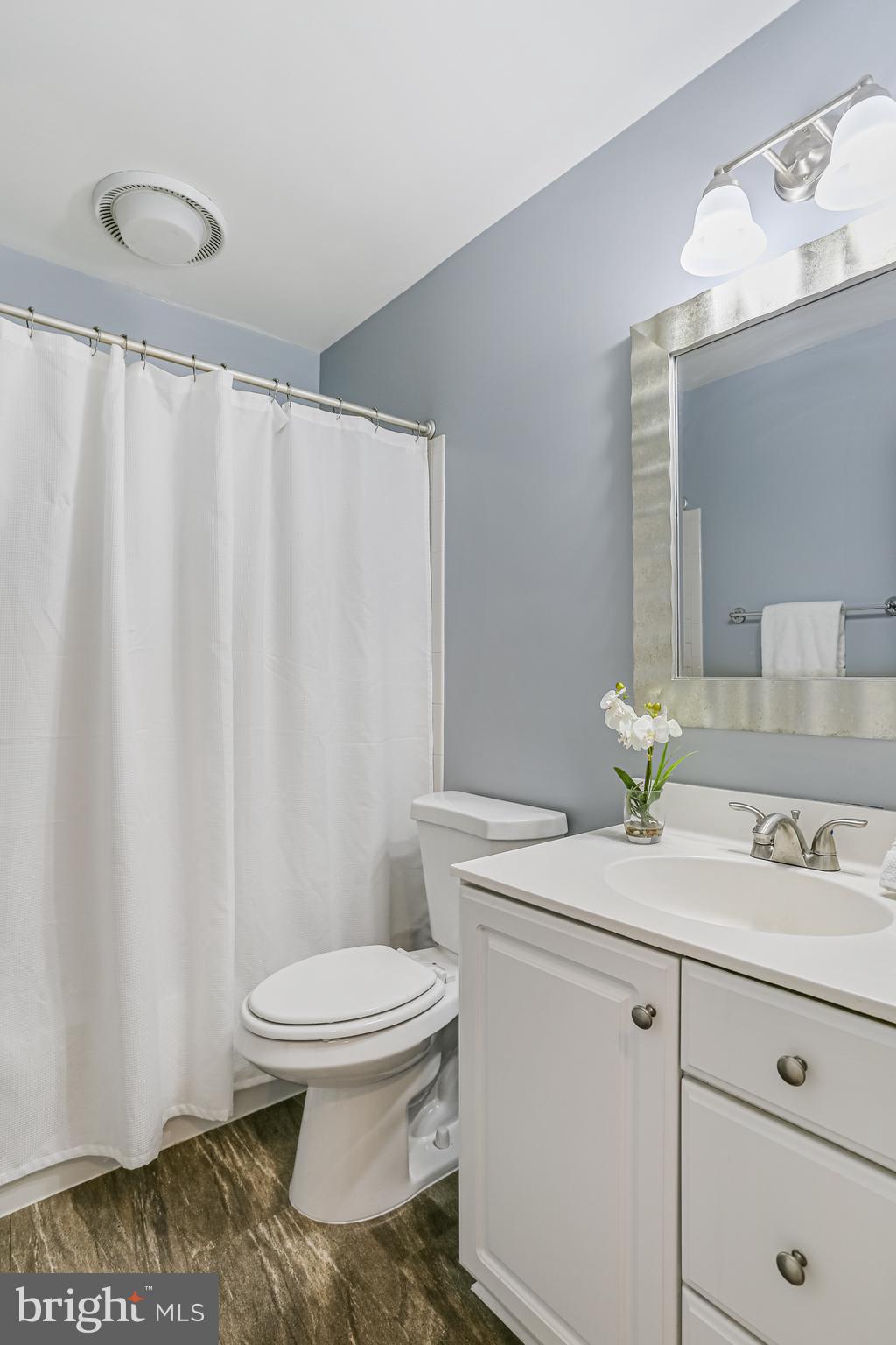 RUSSETT - Residential