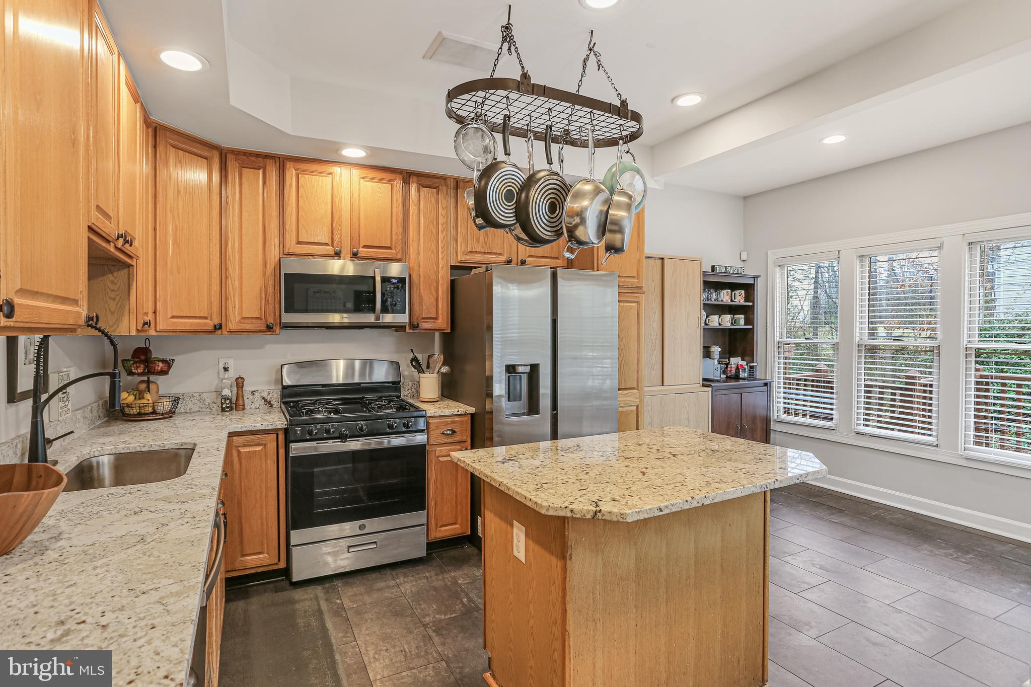 RUSSETT - Residential