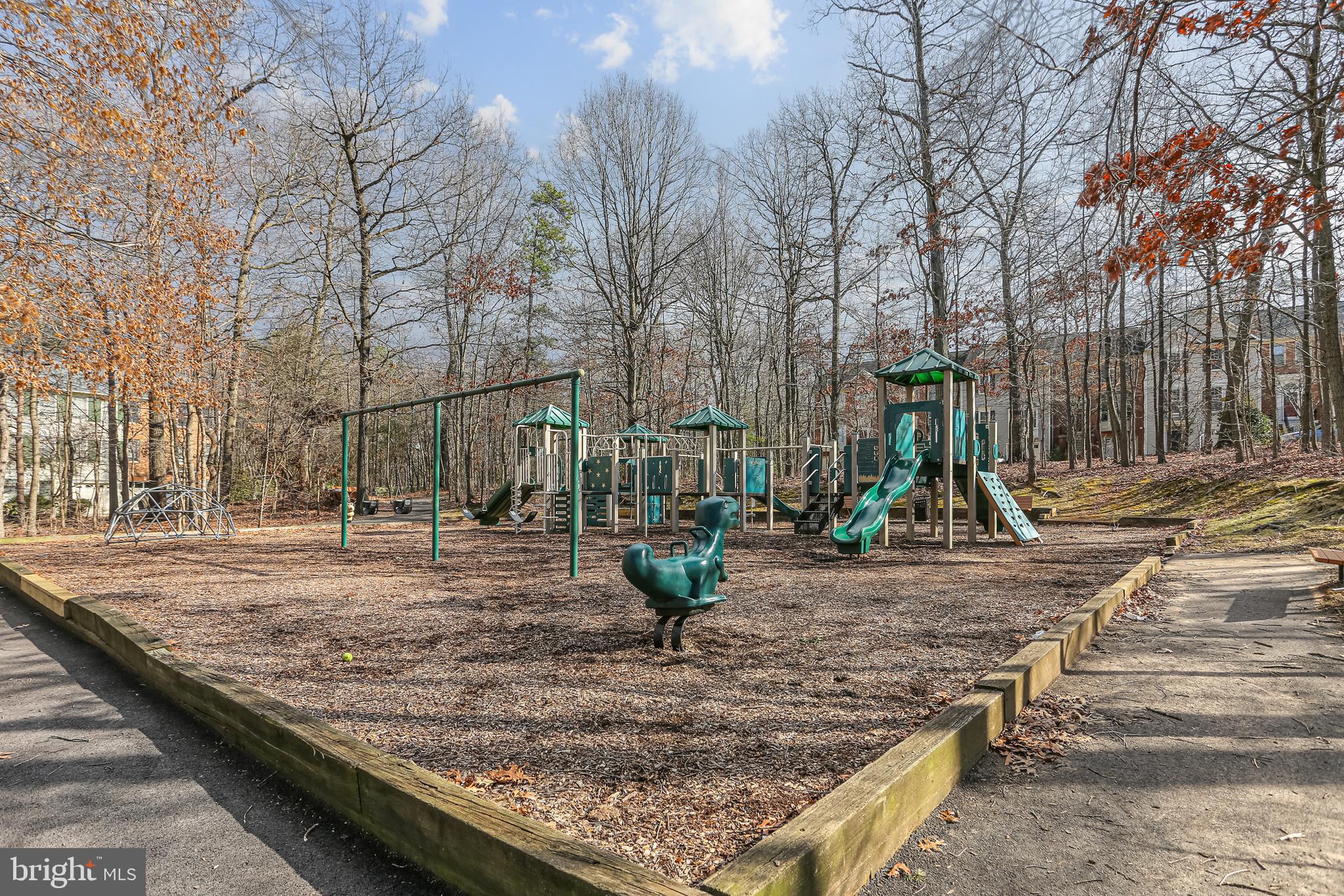 RUSSETT - Residential