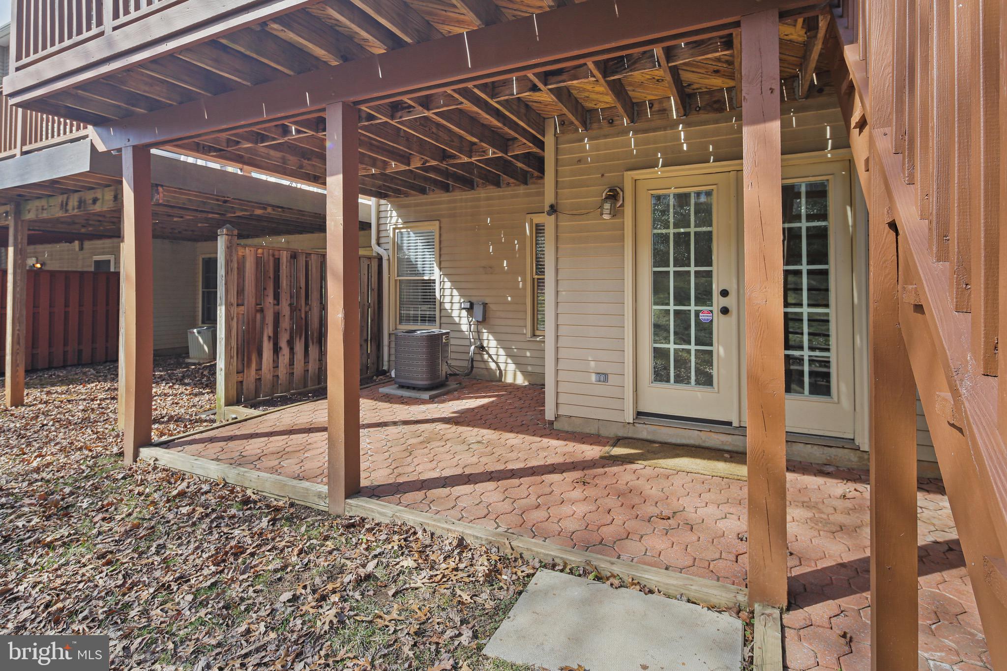 RUSSETT - Residential