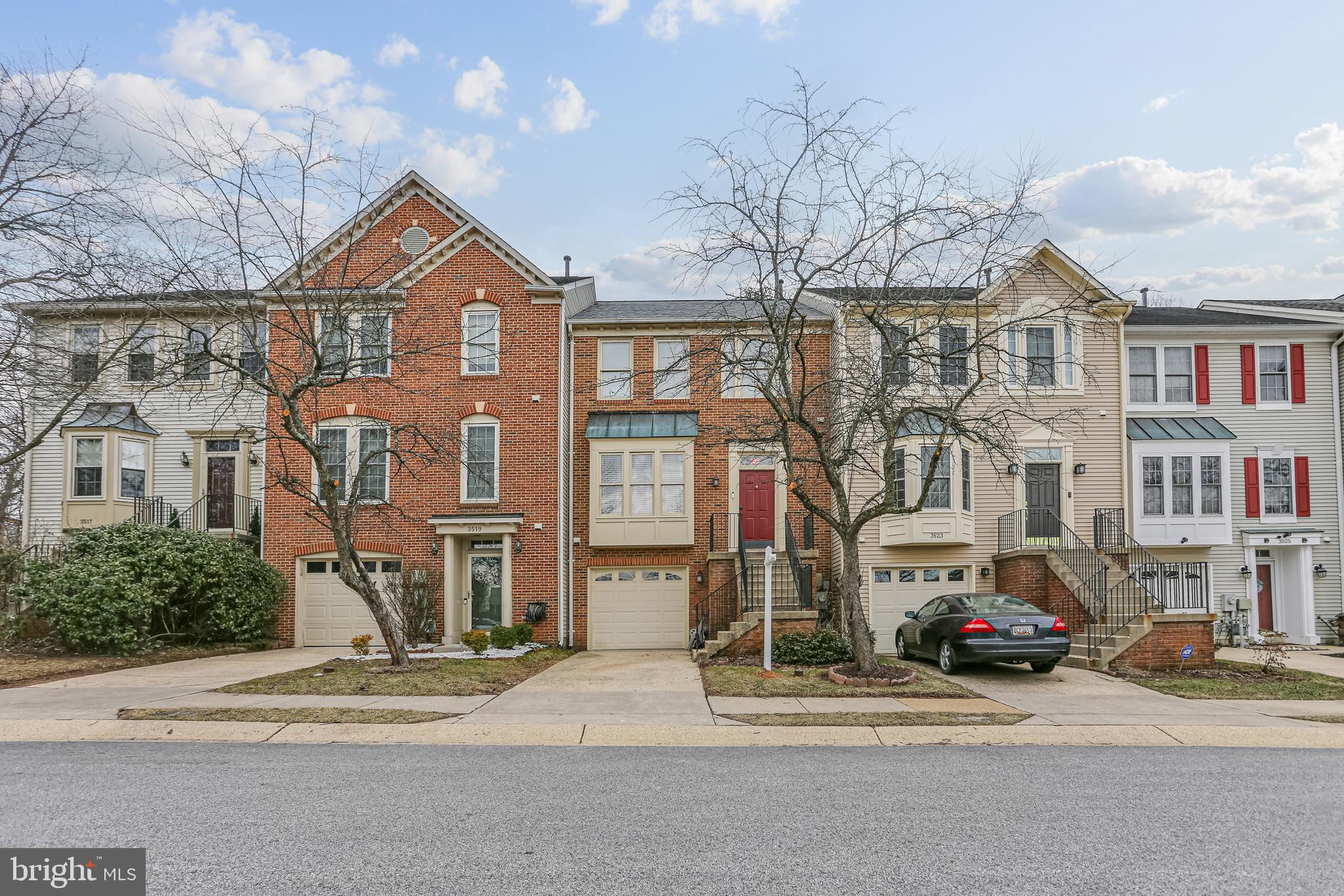 RUSSETT - Residential