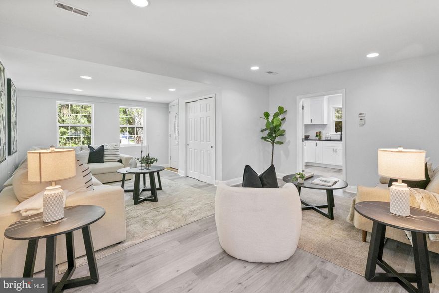 Just Listed – 1302 Ashbridge Road | West Chester | $550,000
Offered at $550,000, this home is more than a place to live — it’s a place to thrive. With a full acre of land, flexible living spaces, and a location that truly delivers, 1302 Ashbridge Road is ready to welcome you home.
A Rare Chance to Own a Full Acre in a Prime Location
Welcome to 1302 Ashbridge Road — a beautifully updated ranch home offering space, flexibility, and privacy in one of Chester County’s most sought-after neighborhoods. Just minutes from downtown West Chester, this home is perfect for those seeking comfort, convenience, and room to grow.
What Makes This Home Special:
Private In-Law Suite with separate entrance and two full baths — ideal for extended family or guests
Spacious Primary Suite with en-suite bath and private entry
Third Bedroom/Den with cozy brick fireplace — a warm, inviting space to relax
Bright Laundry/Mudroom with skylight and direct yard access
Detached Workshop/Shed with electric — perfect for hobbies, storage, or creative projects
Fenced Backyard with space to entertain, garden, or unwind
Inside, enjoy luxury flooring, fresh paint, and a modern kitchen with granite countertops and stainless steel appliances — all move-in ready.
Location Highlights:
Award-winning West Chester Area School District
Close to ACAC, the YMCA, shops, restaurants, and parks
Easy access to major commuter routes