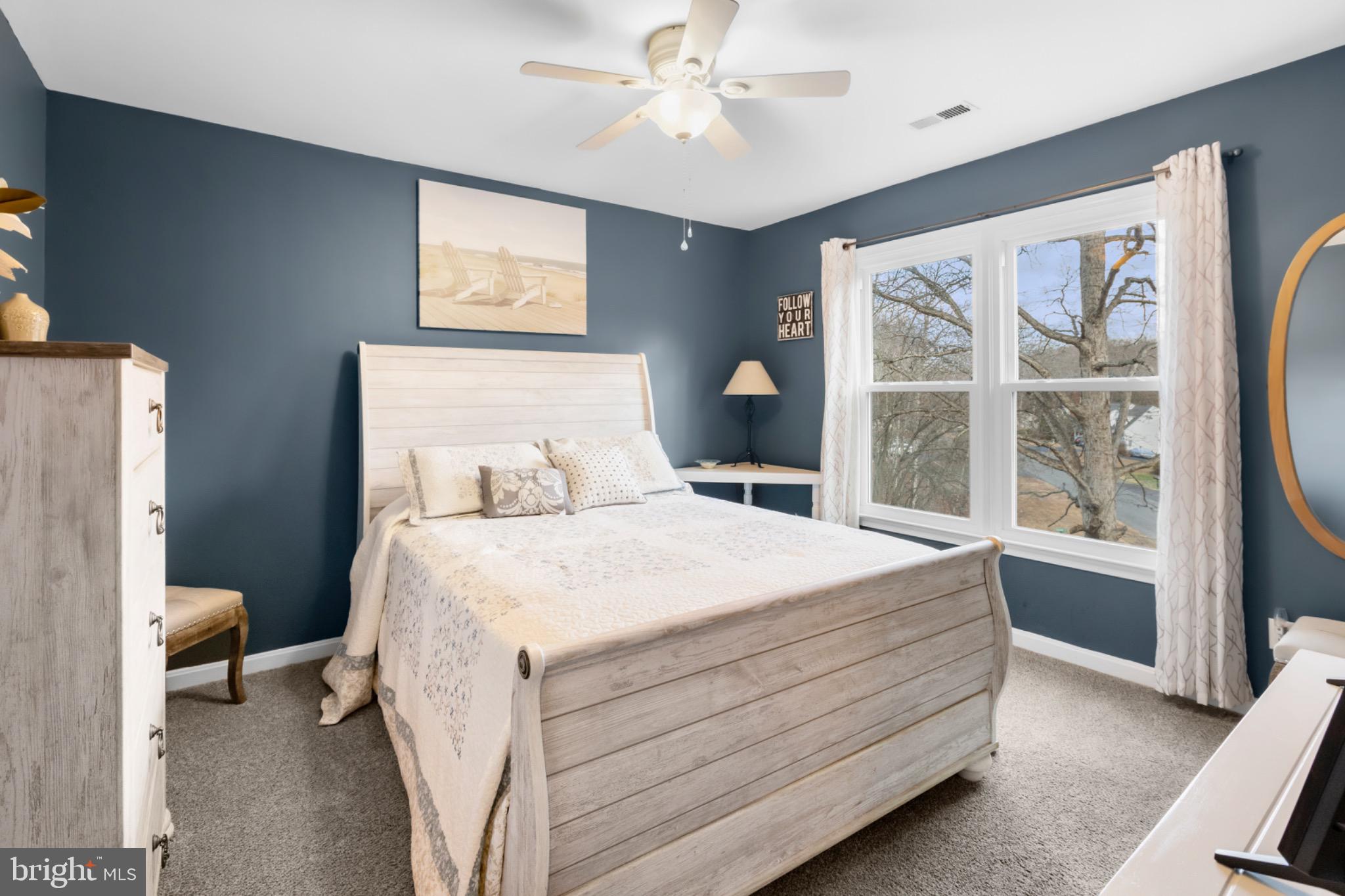 RIDGE POINTE - Residential