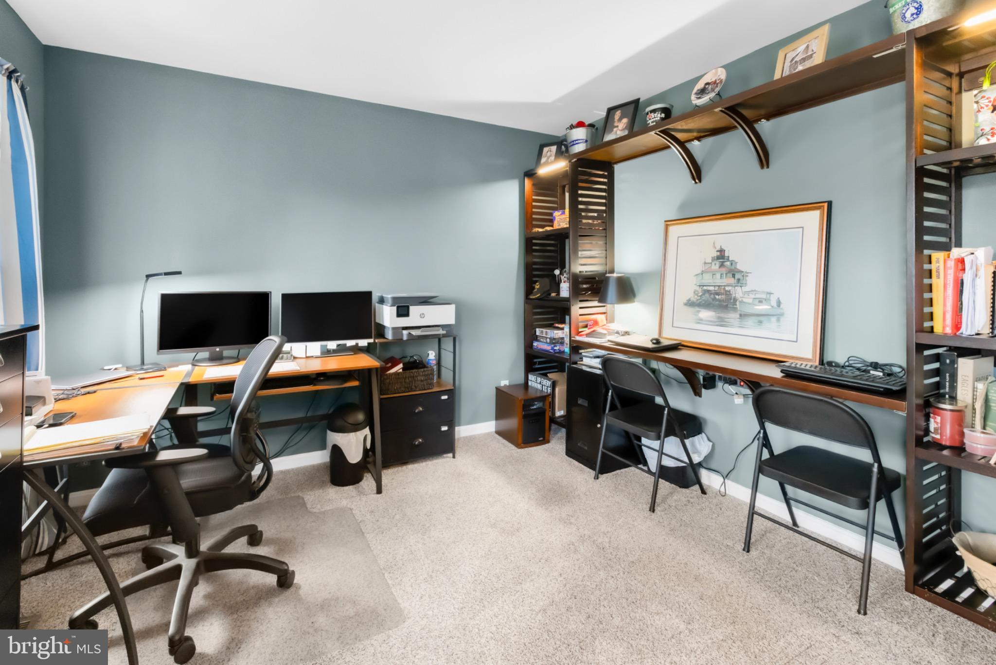 RIDGE POINTE - Residential