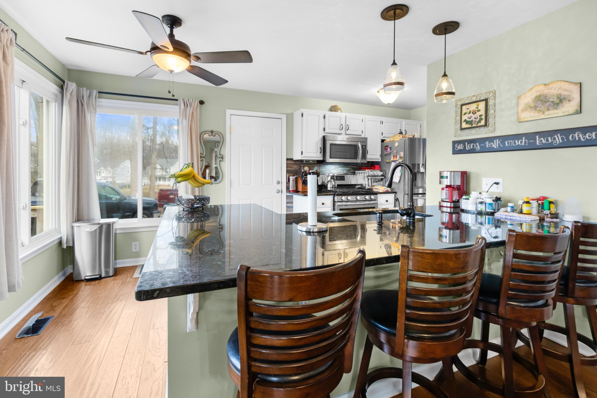 RIDGE POINTE - Residential