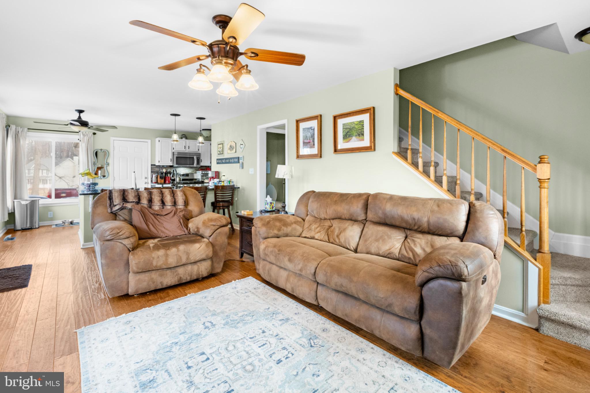 RIDGE POINTE - Residential